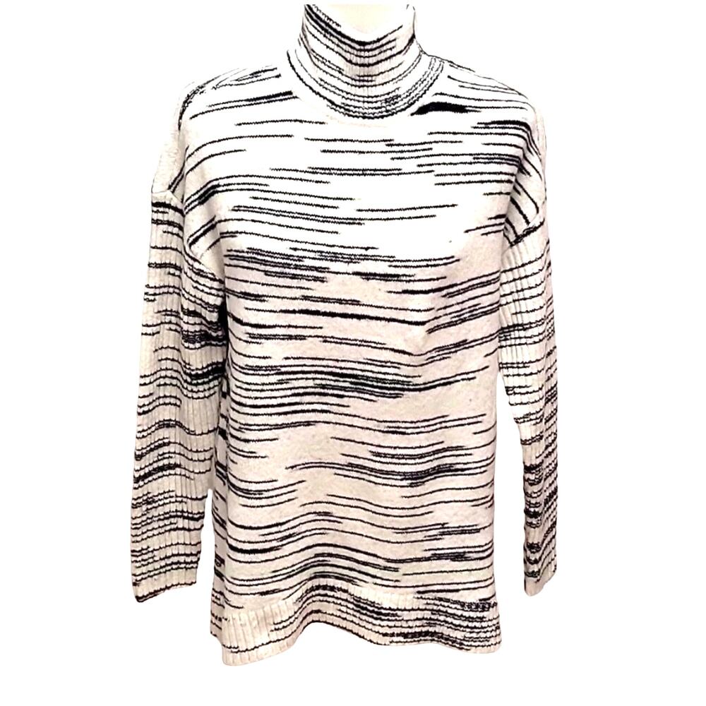 T by Talbots Turtleneck Black and White Sweater Zip Shoulder/Neck Women's Sz S